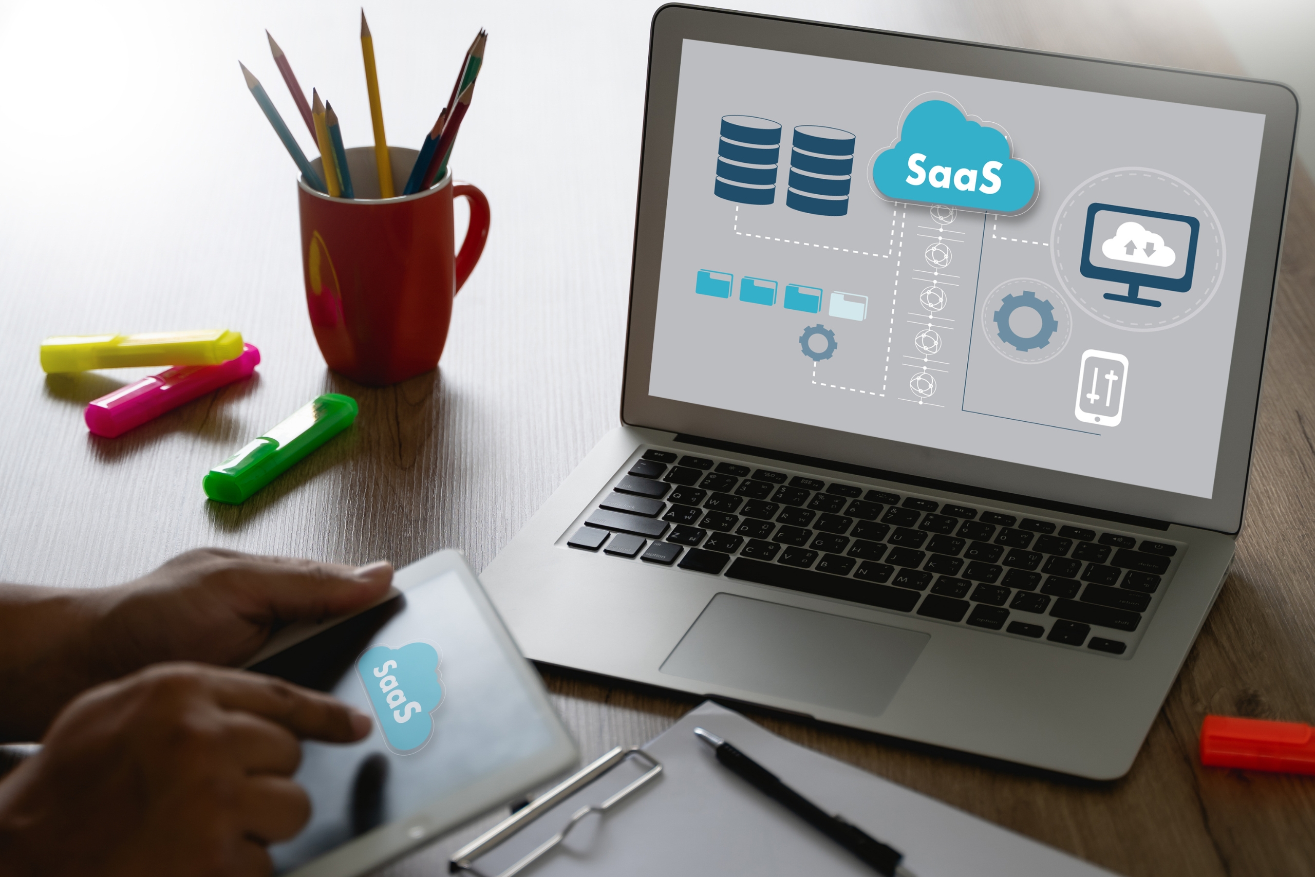 From Manual To Effortless_ How SaaS Tools Revolutionize Client Onboarding